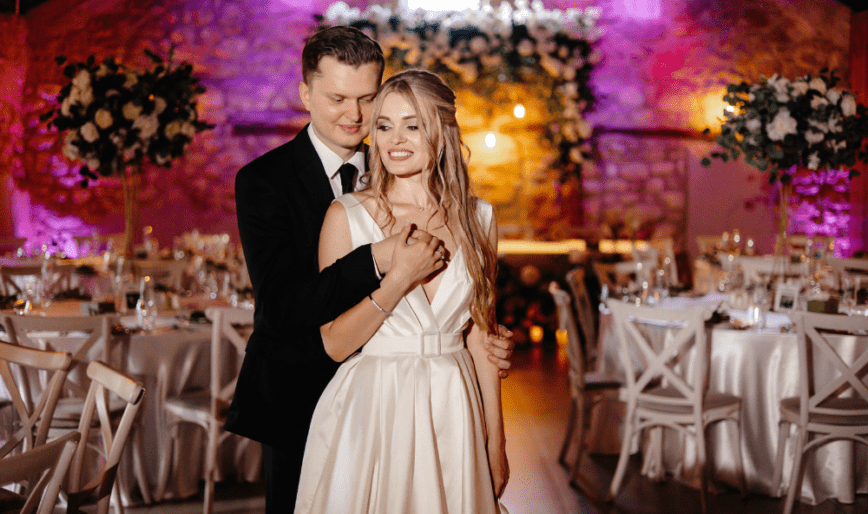 Modern Small Wedding Ideas