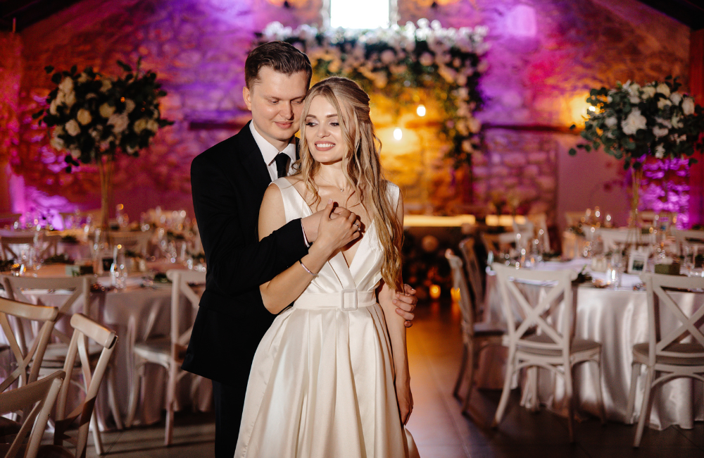 Modern Small Wedding Ideas